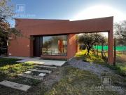 Casa en venta en Villa Catalina