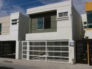 Casa en venta en Villa de Alvarez Centro, Villa de...