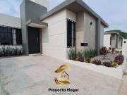 CASA EN VENTA EN VILLA DE ALVAREZ, COLIMA