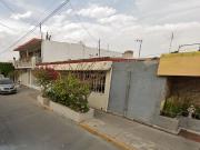CASA EN VENTA EN VILLA DE LAS FLORES