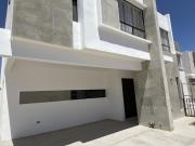 Casa en venta en Villa de las Palmas, Torreón, Coahuila...