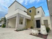 Casa en venta en Villa de las Palmas, Torreón, Coahuila...