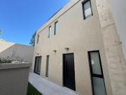 CASA EN VENTA VILLA DEVOTO A ESTRENAR COCHERA