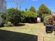 Casa en venta en Villa Devoto con jardín – Ideal reciclar