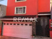 CASA EN VENTA EN VILLA FONTANA