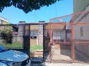 Casa en Venta en VILLA LUGANO con 6 ambientes 2 Cocinas...