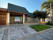Casa en venta en Villa Luzuriaga