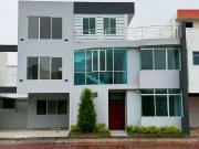 CASA EN VENTA EN VILLA MURANO