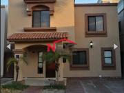 CASA EN VENTA EN VILLA RESIDENCIAL BONITA