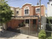 Casa en venta en Villa Residencial del Prado, Mexicali,...