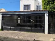 CASA EN VENTA EN VILLA SOL