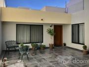 Casa en Venta en Villa Universitaria