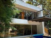 Casa en venta en Villa Universitaria / Colinas de San Javier