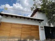 Casa en venta en Villa Universitaria con vista a la barranca