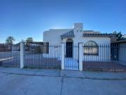 CASA EN VENTA EN VILLAFONTANA. MEXICALI