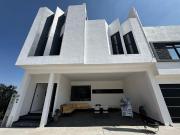 CASA EN VENTA EN VILLAMAGNA