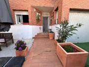 Casa adosada en venta en Villanueva de la Torre. Casas...
