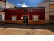 Casa en venta en Villarrobledo. Casa independiente en...