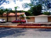 CASA EN VENTA EN VILLAS DE IRAPUATO, GTO