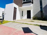 Casa en venta en Villas de La Cantera 1a Sección,...