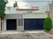 CASA EN VENTA EN VILLAS DE SAN NICOLAS AL NORTE DE LA...