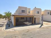 CASA EN VENTA EN VILLAS DEL ENCANTO, LA PAZ, BAJA...