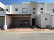 Casa en Venta en Villas del Renacimiento