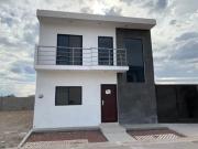 Casa en venta en Villas del Renacimiento, Torreón,...