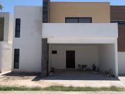 Casa en venta en Villas del Renacimiento, Torreón,...