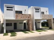 Casa en venta en Villas del Renacimiento, Torreón,...