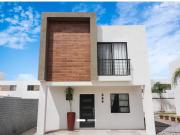 Casa en Venta en Fracc. Nogalera Residencial, Gómez...
