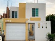 CASA EN VENTA EN VILLAS DEL RIO EN CULIACÁN SIN