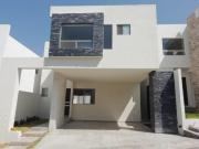 Casa en Venta en Villas la Rioja, Monterrey, Nuevo León