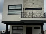 Casa en venta en Villas Zacango, Metepec: Oportunidad en...