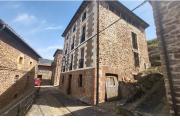 Casa en venta en Viniegra de Abajo. Casa de piedra en...