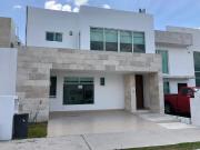 Casa en venta en Vista Marques, San Andrés Cholula, Puebla