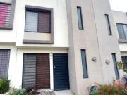 Casa en venta en Vista Sur – Coto Venecia, Tlajomulco