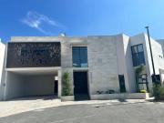 CASA EN VENTA EN VISTANCIA DEL VERGEL