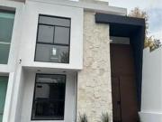 CASA EN VENTA EN VISTAS ALTOZANO, MORELIA