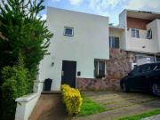 Casa en venta en Vistas de Altozano privada junto al OXXO
