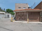 Casa en venta en Viveros de La Loma