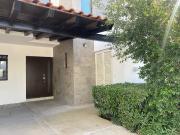 CASA EN VENTA EN VIÑEDOS