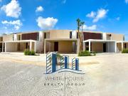 Casa en Venta en Xcanatun de 4 habitaciones mas cuarto...