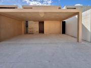 Casa en venta en Xcanatun Merida de 2 plantas con 4...