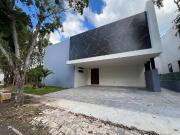 Casa en Venta en Yucatán Country Club, Mérida