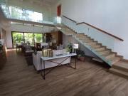 Casa en venta en Yucatán Country Club, privada Kutz,...