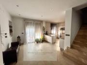 Casa en venta en Zahara. Moderna Casa Adosada con Vistas...