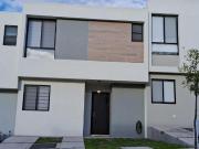 CASA EN VENTA 3 REC 3 BAÑOS ALHANDRA ZAKIA,...