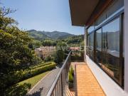 Casa en venta en Zaldibar. Espectacular casa con piscina...