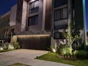 CASA EN VENTA EN ZANDA RESIDENCIAL DE 3 PISOS CON 3...